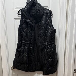 Lou & Grey Black Quilted Women's Vest NWT